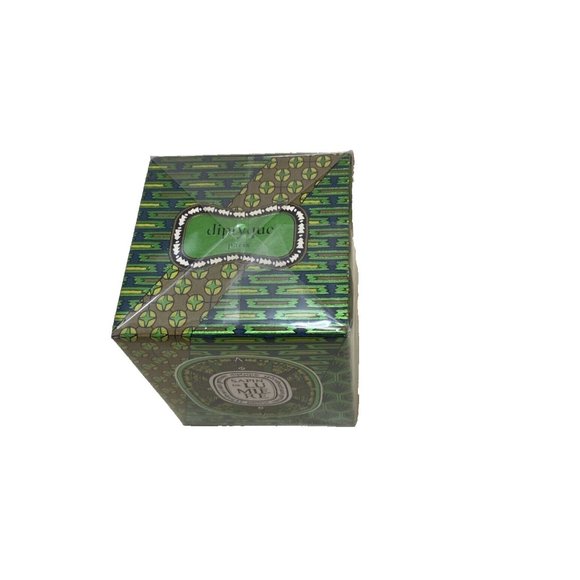 Diptyque SAPIN de LUMIERE Parfumee Scented Candle 2.4 oz/ 70g - Picture 4 of 6